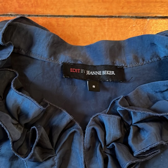 Blue sleeveless top with ruffles. Size medium. - Picture 3 of 4